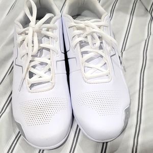 Pair of new leather Puma Motorsport Mercedez Benz Drift Cat sneakers